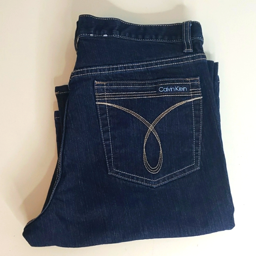 Clavin Klein Flare Jeans Dark Wash sz 10